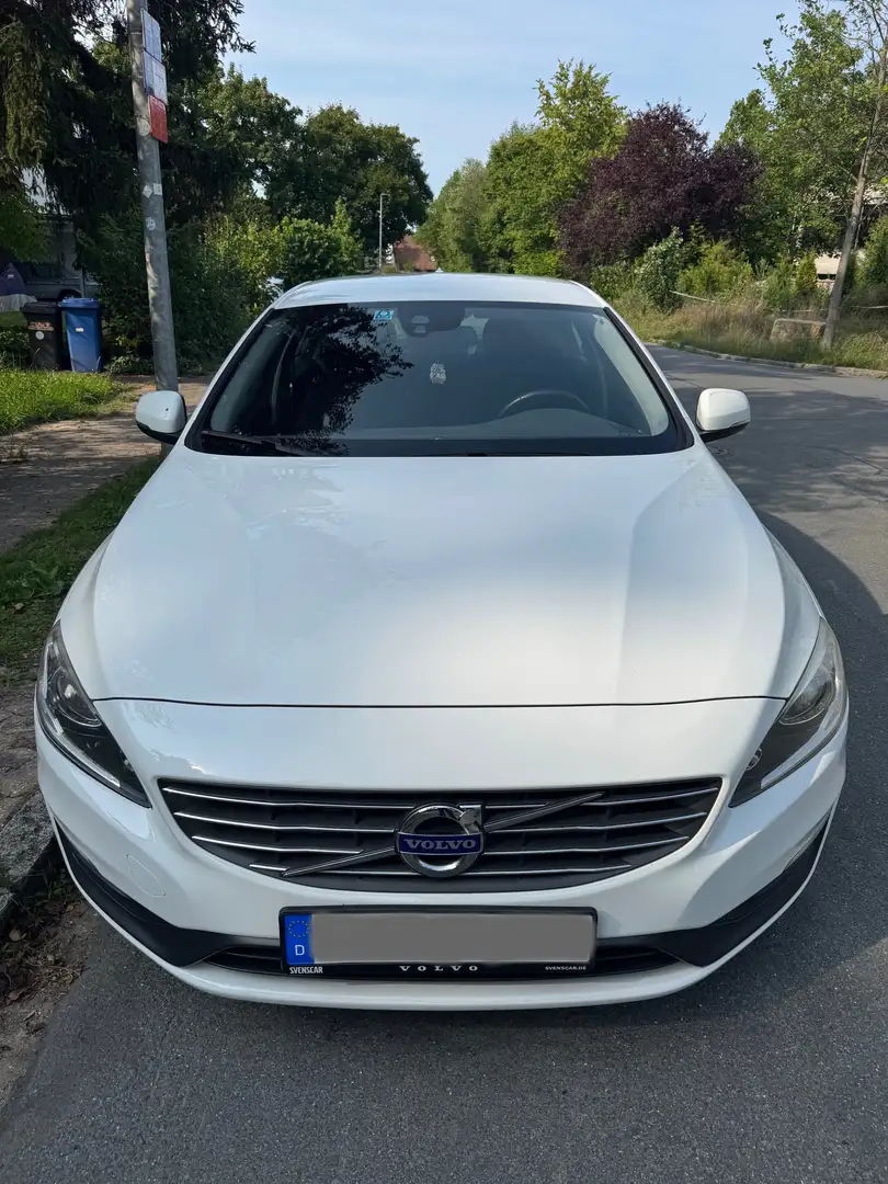Volvo S60 S60 D4 Geartronic Kinetic Weiß - 2