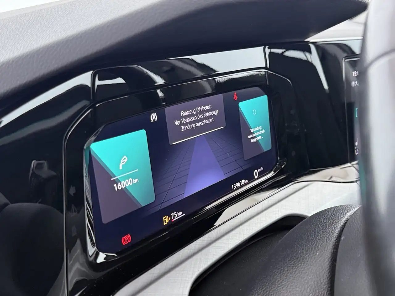 Volkswagen Golf VIII Variant 2.0 TDI Life MATRIX SKY RADAR, миниатюра 16