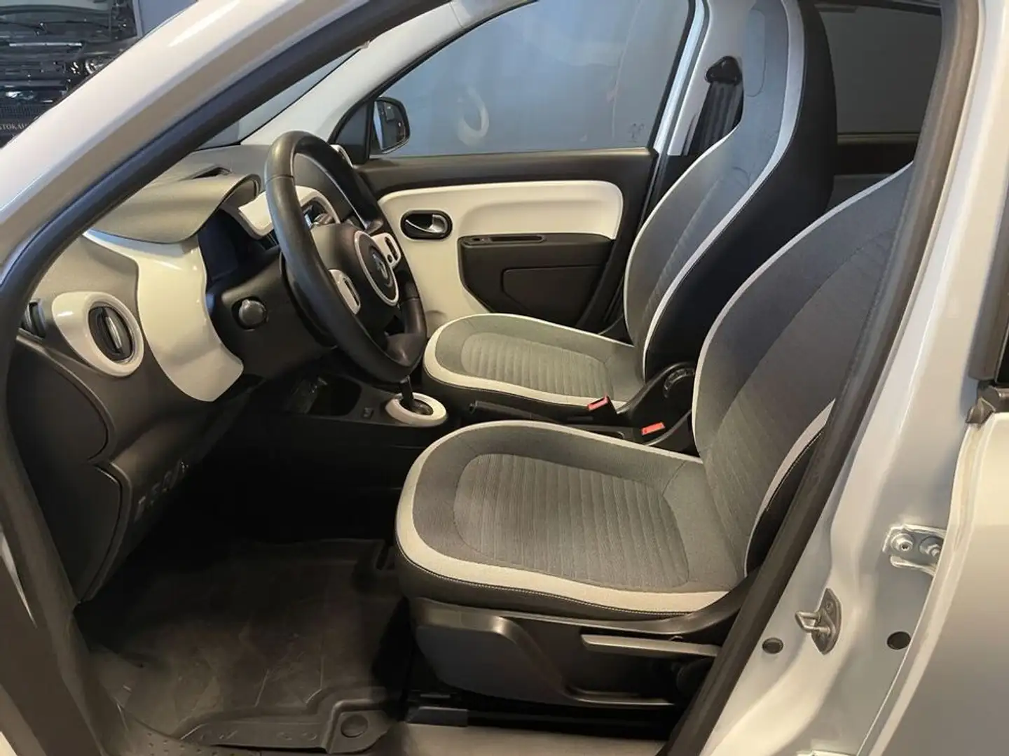 Renault Twingo Zen Electric Weiß - 2