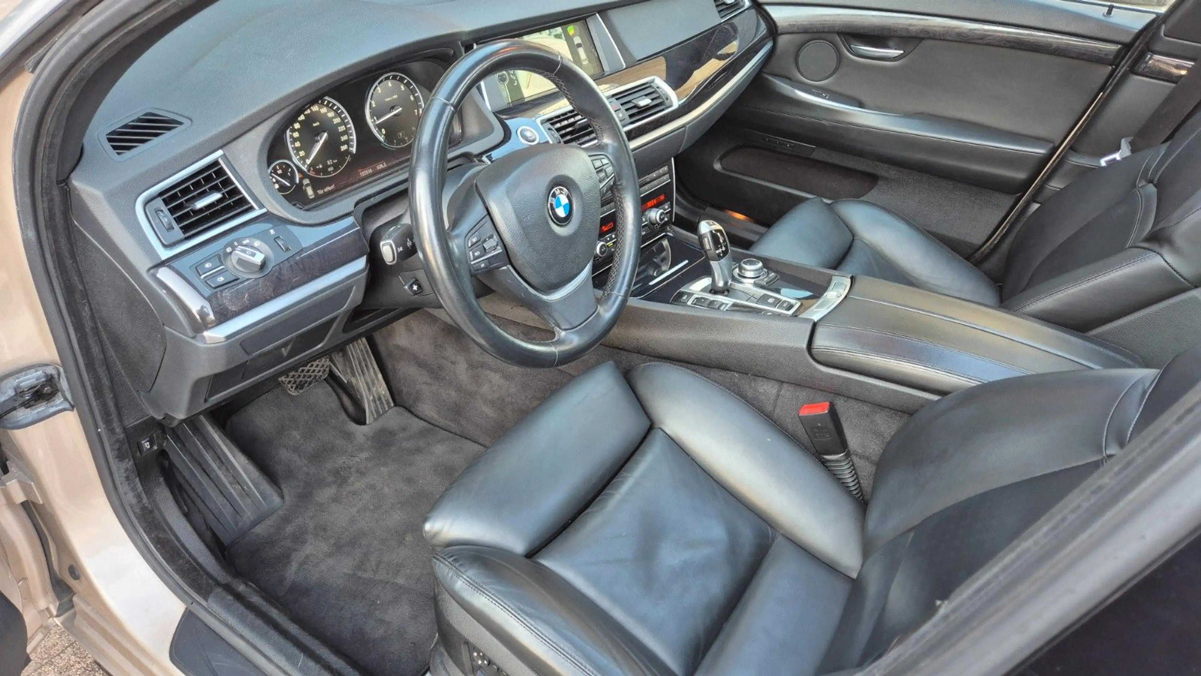 BMW 535 i 5er Gran Turismo /Voll-Inspektion Neu!!!!!! — photo 7