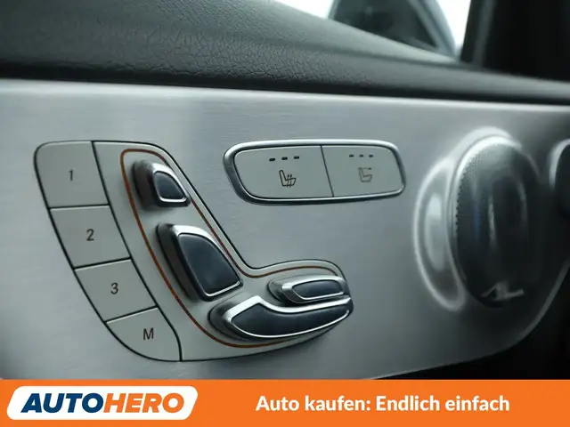 Mercedes-Benz C Class view 27