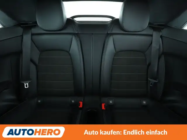 Mercedes-Benz C Class view 15
