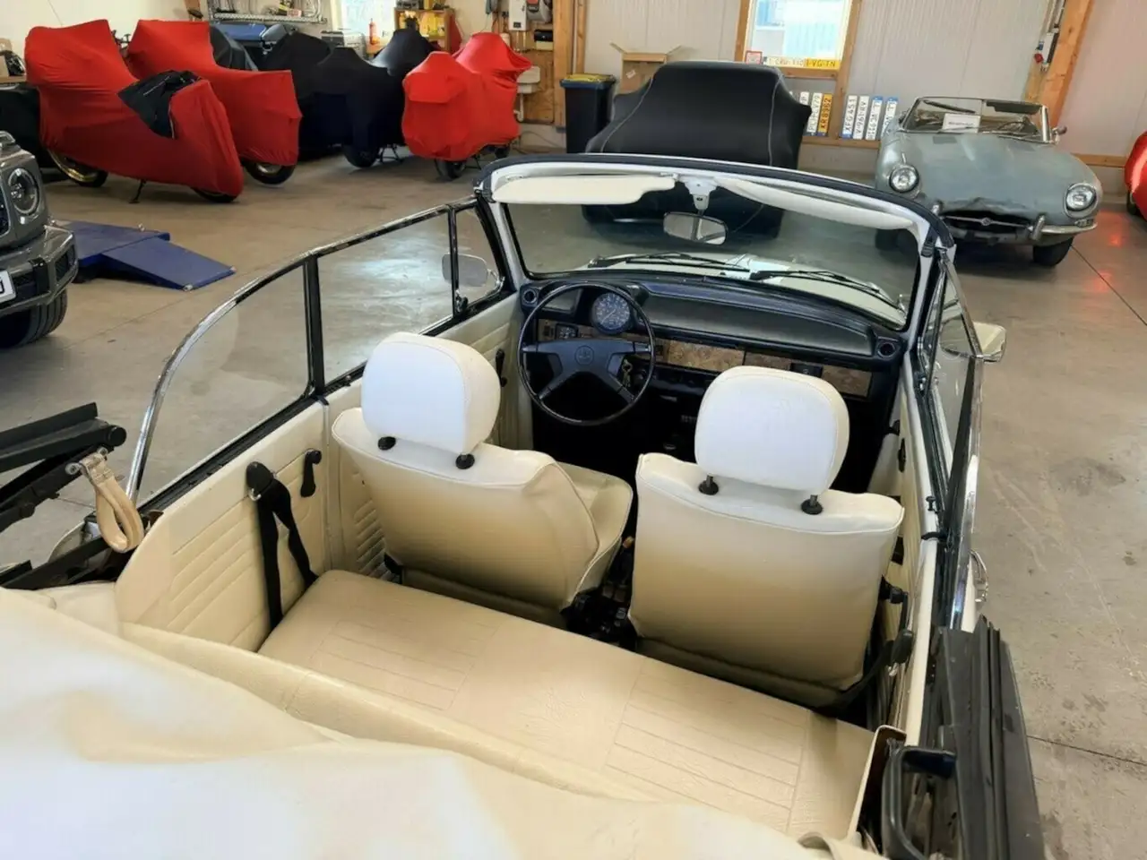 Volkswagen Käfer 1303 Cabrio Triple White, foto 12