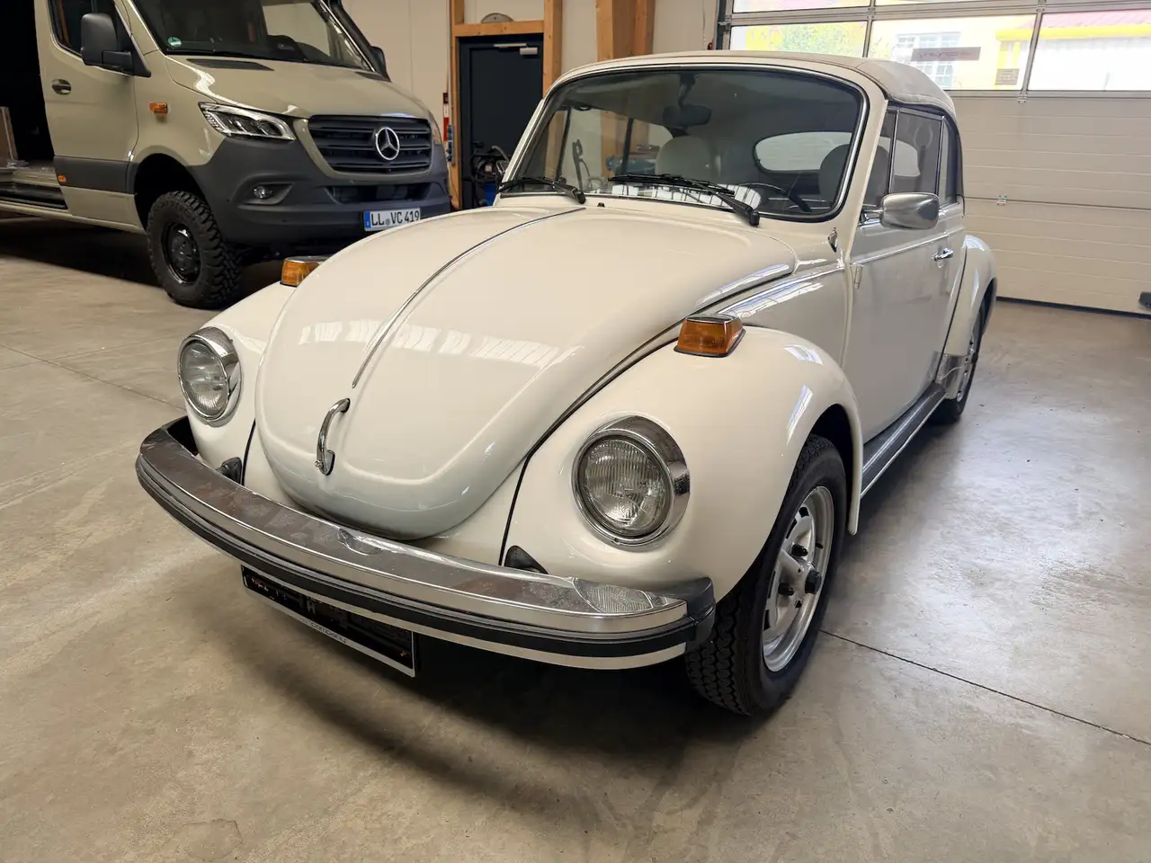 Volkswagen Käfer 1303 Cabrio Triple White, foto 2