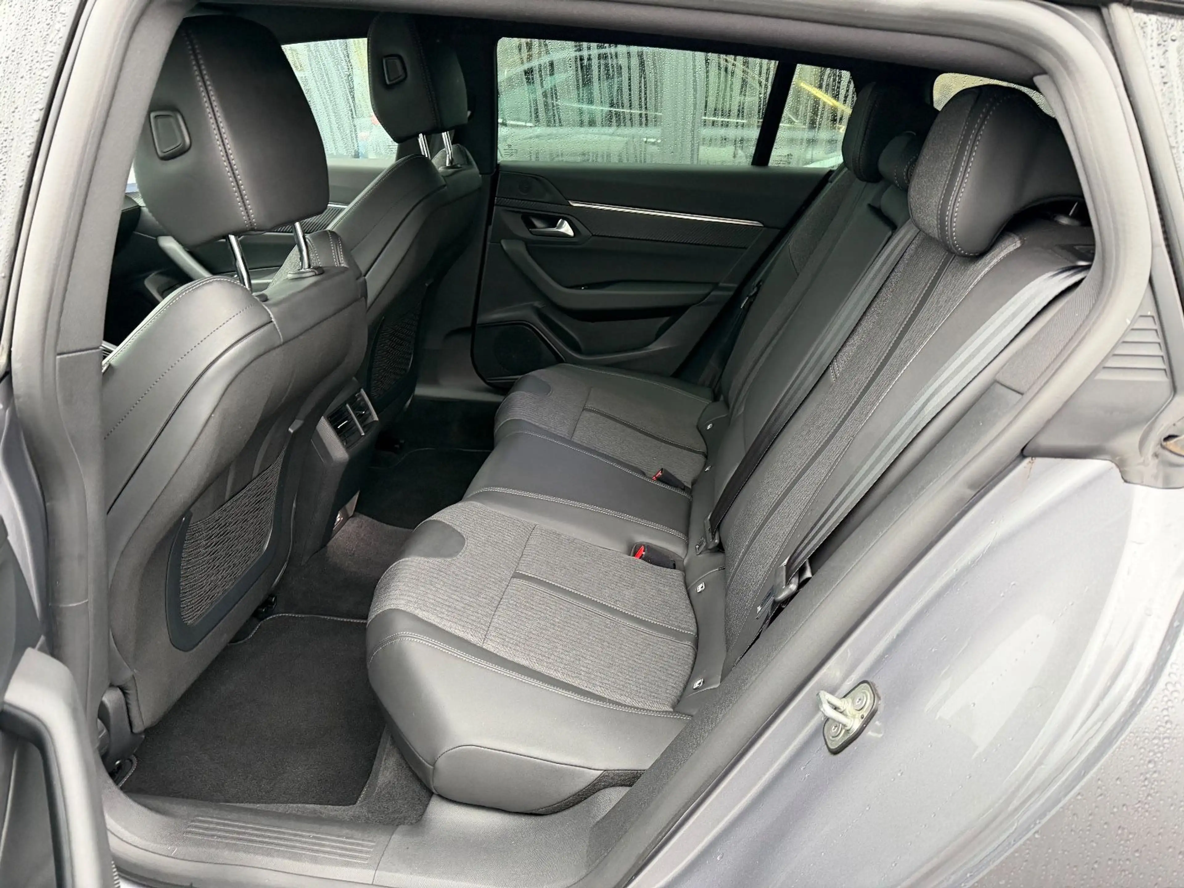 Peugeot 508 SW 1.5HDI Allure Pack AUTOMATIK*LED*NAVI*ACC — photo 21