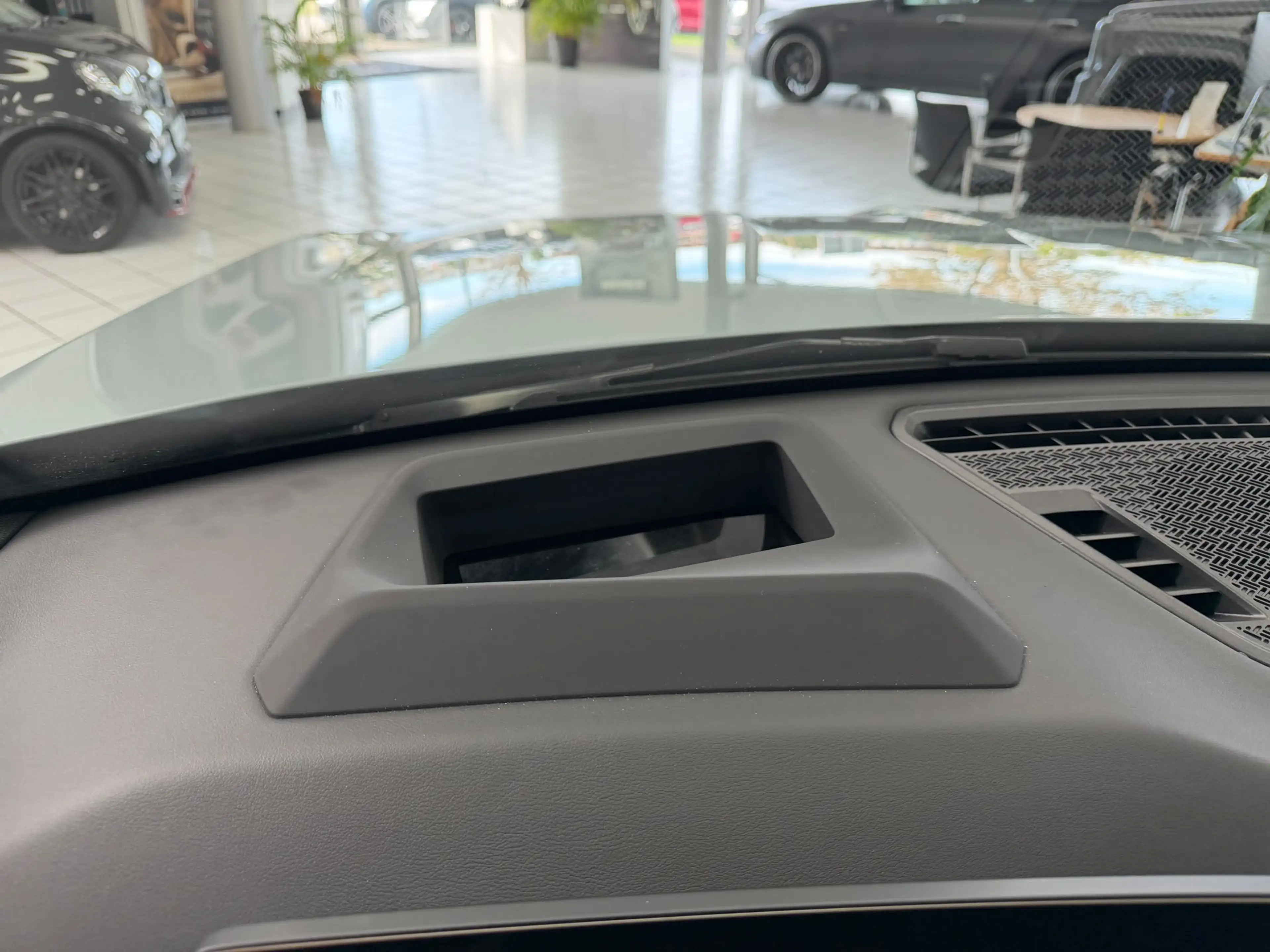 BMW X2 30 xDrive M-Sport HUD*H K*ICONIC*AHK*MASSAGE — photo 12