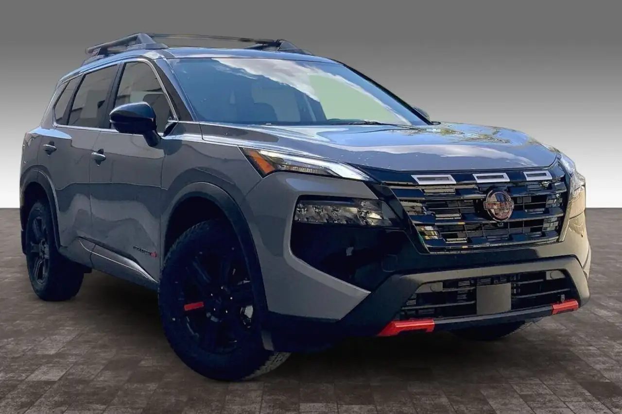 Nissan Rogue снимка Nissan Rogue