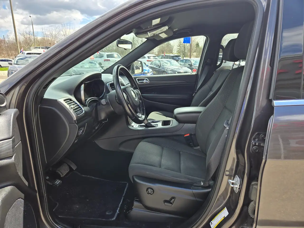 Jeep Grand Cherokee снимка Jeep Grand Cherokee