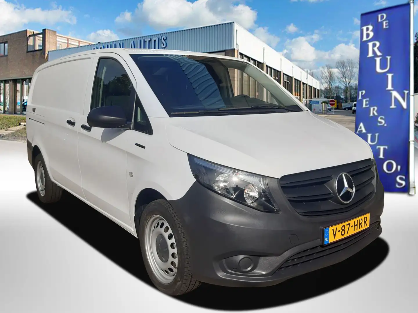 Mercedes-Benz Vito eVito 112 - 66 kWh 290Km Range - Navi - Achteruitr Wit - 1