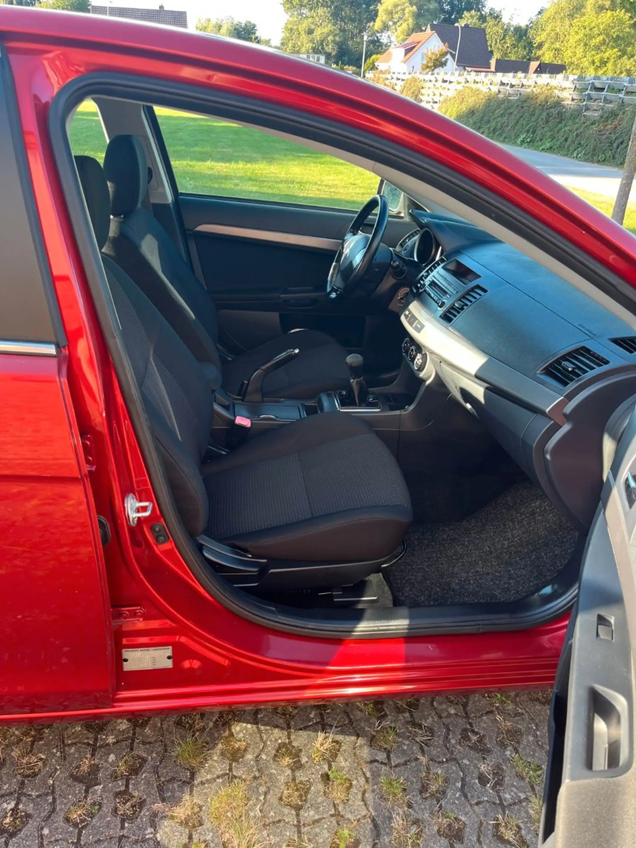 Mitsubishi Lancer Lim. Invite*Klimaautomatik/TÜV NEU* — photo 15