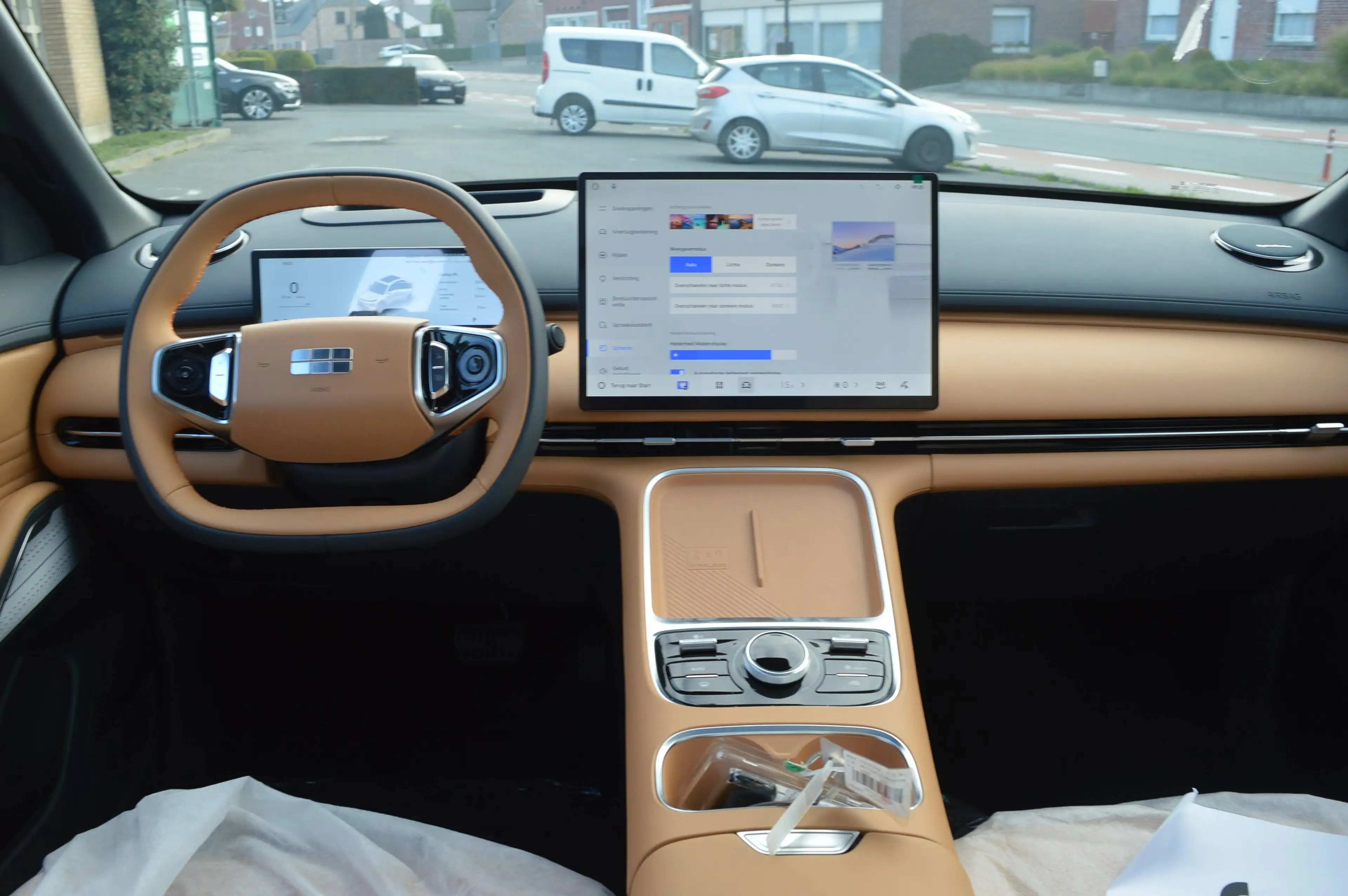 Geely Starray EM-i PHEV 262 max+!136 km rijbereik!full option!!! LEDER+PANO DAK+ALU VELGEN+... — photo 8