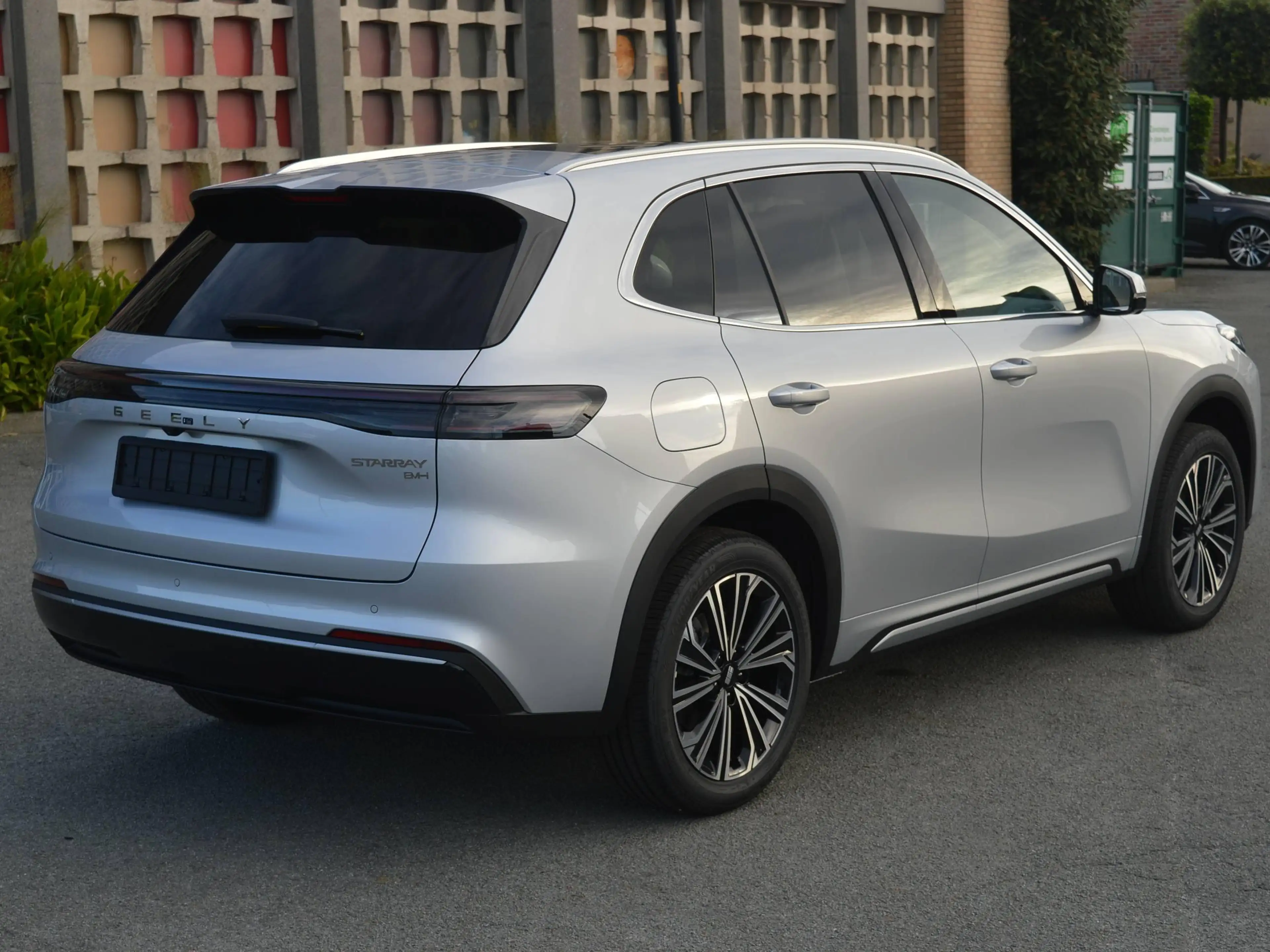 Geely Starray EM-i PHEV 262 max+!136 km rijbereik!full option!!! LEDER+PANO DAK+ALU VELGEN+... — photo 3