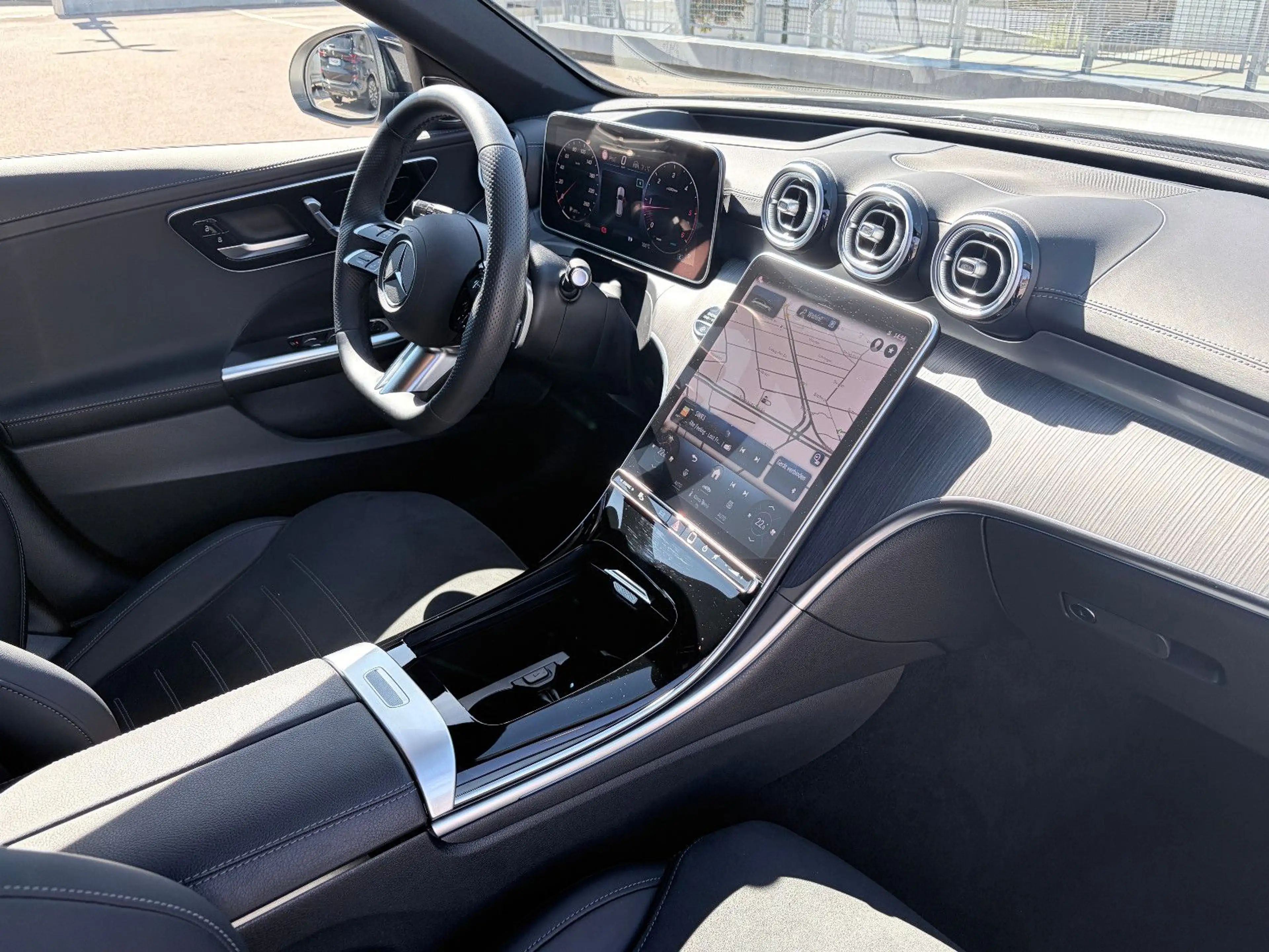 Mercedes-Benz C 300 d T AMG Line AHK/PANO/HUD/BURMSTER/360° — photo 12