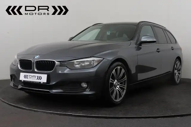 BMW 318 D TOURING- AUTOMAAT - LEDER -