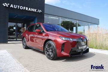 XDRIVE45 / M-SPORT-PRO / LUCHTVERING / INTGRL STRNG / DRIV+PARK PRO