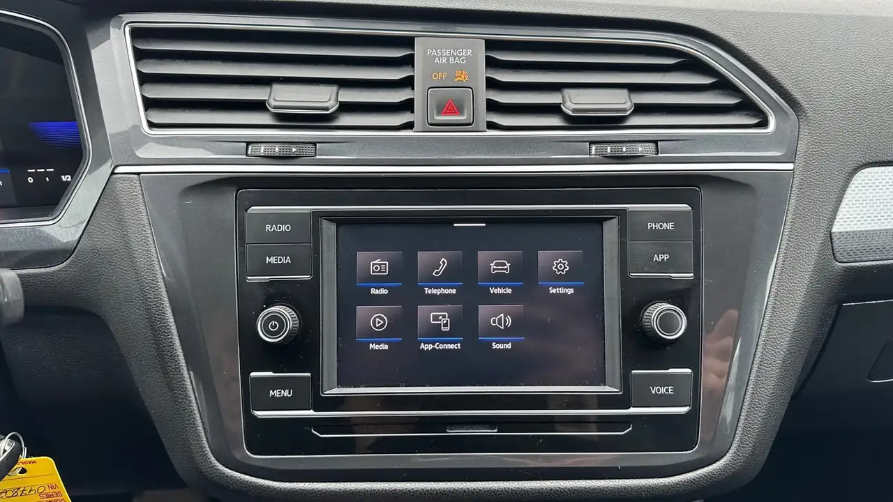 Volkswagen Tiguan снимка Volkswagen Tiguan