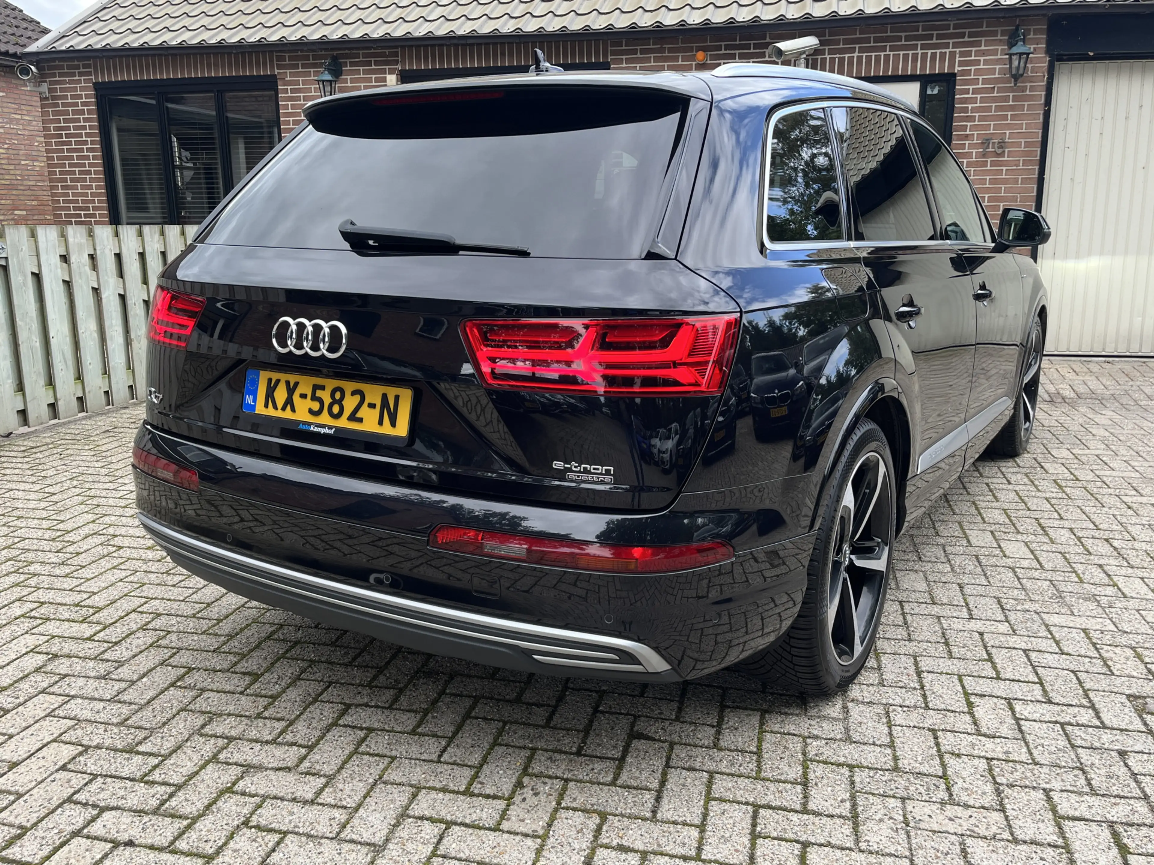 Audi Q7 e-tron 3.0 TDI quattro Premium Luchtvering — photo 22