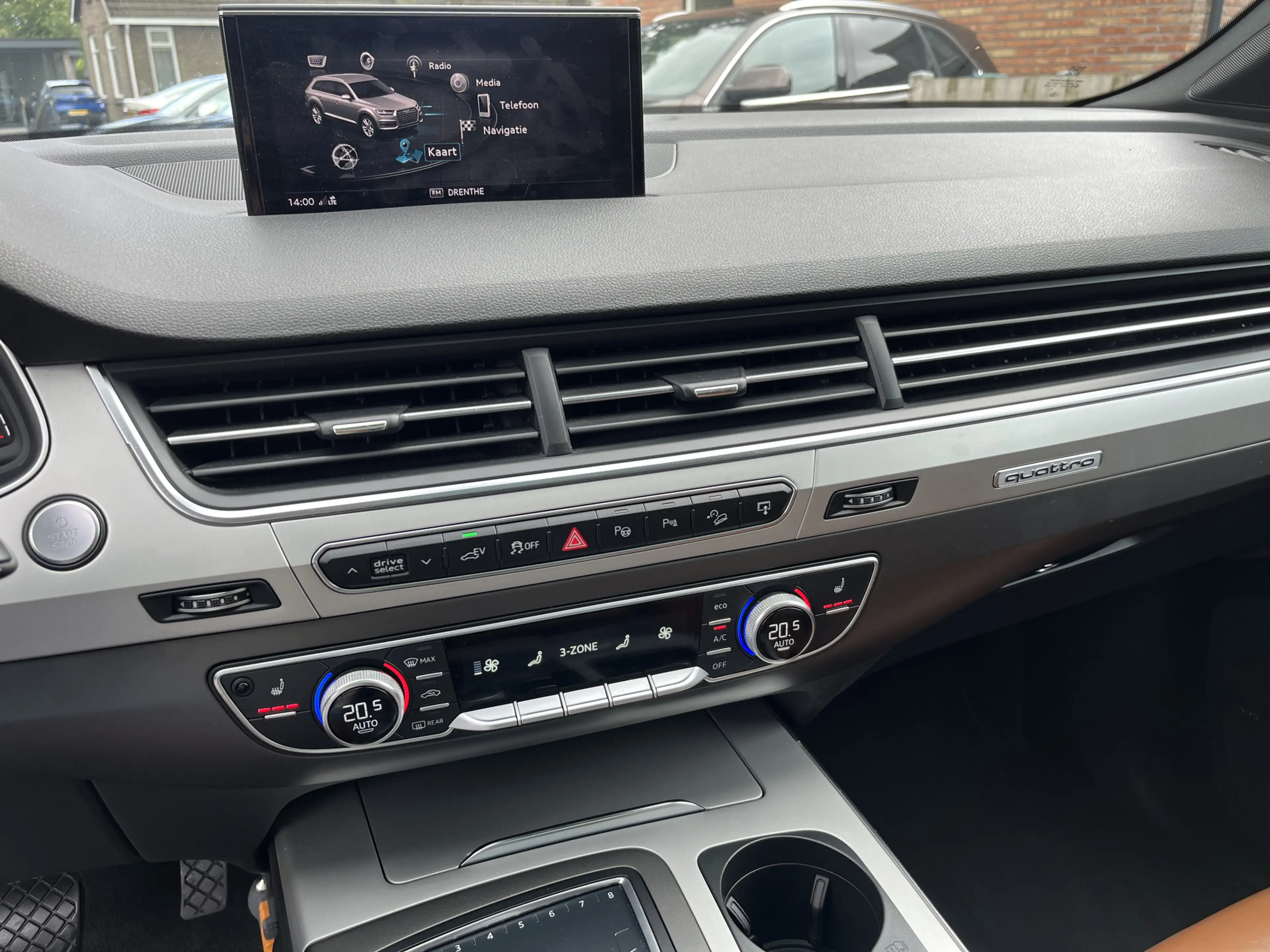 Audi Q7 e-tron 3.0 TDI quattro Premium Luchtvering — photo 16