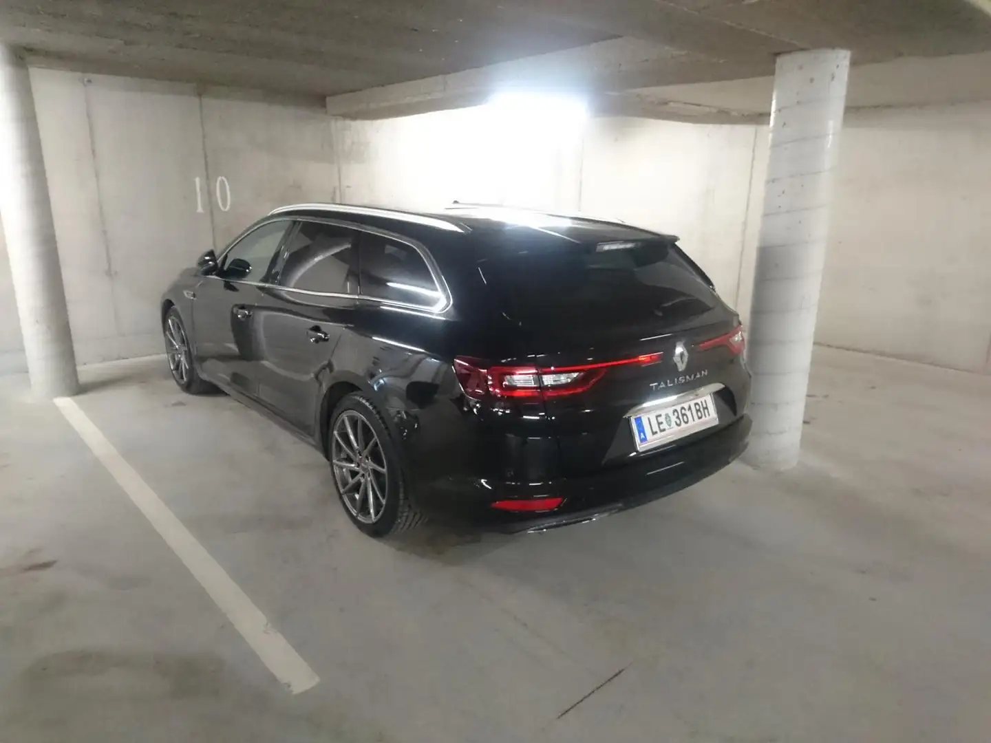 Renault Talisman Talisman Grandtour Initiale Paris Energy dCi 160 EDC Initiale Paris Schwarz - 2