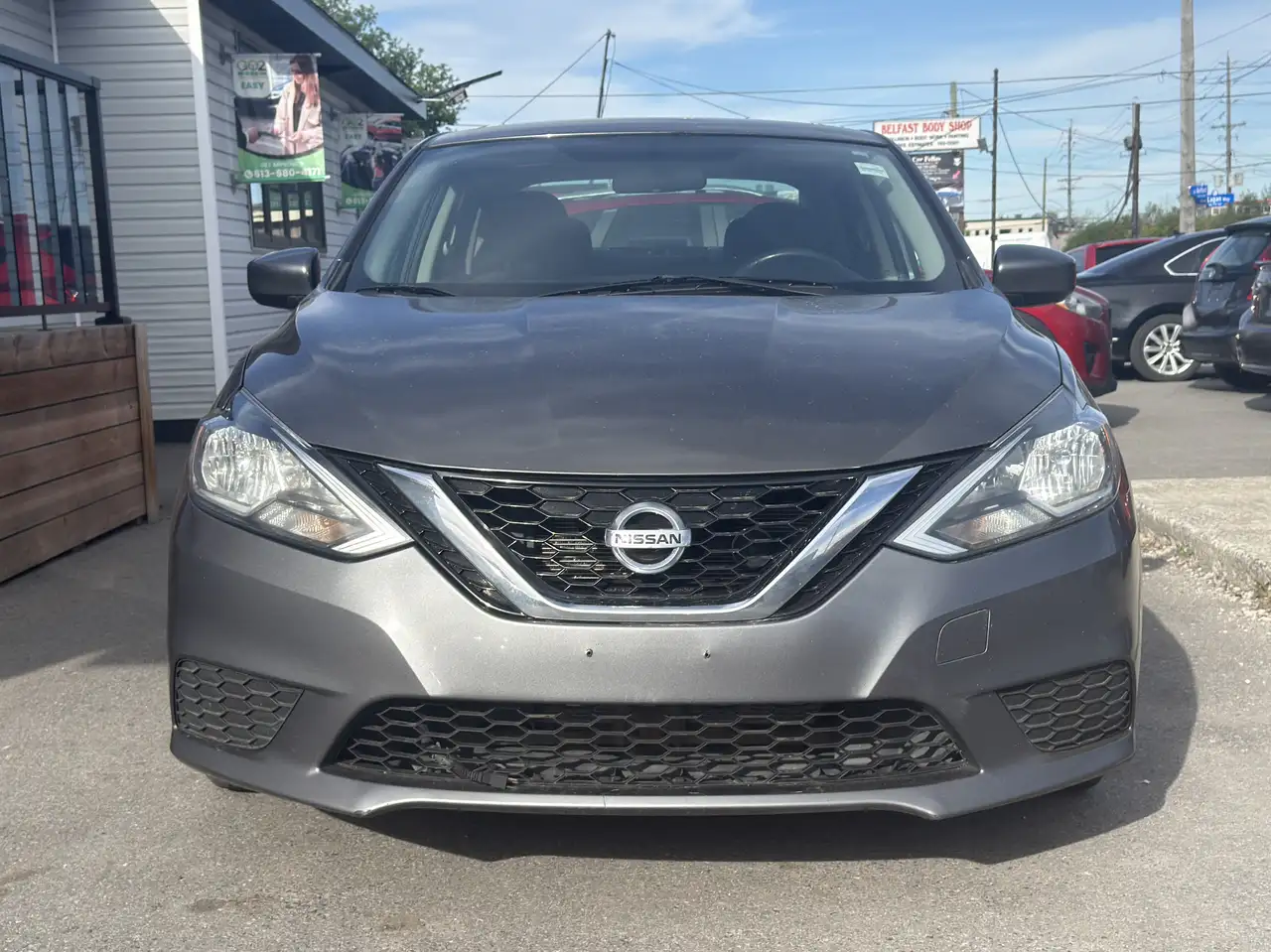Nissan Sentra снимка Nissan Sentra