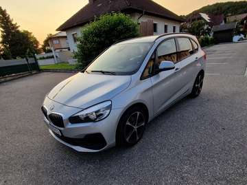 BMW 216d Active Tourer Sport Line Navi 88.000 km Top Zustand