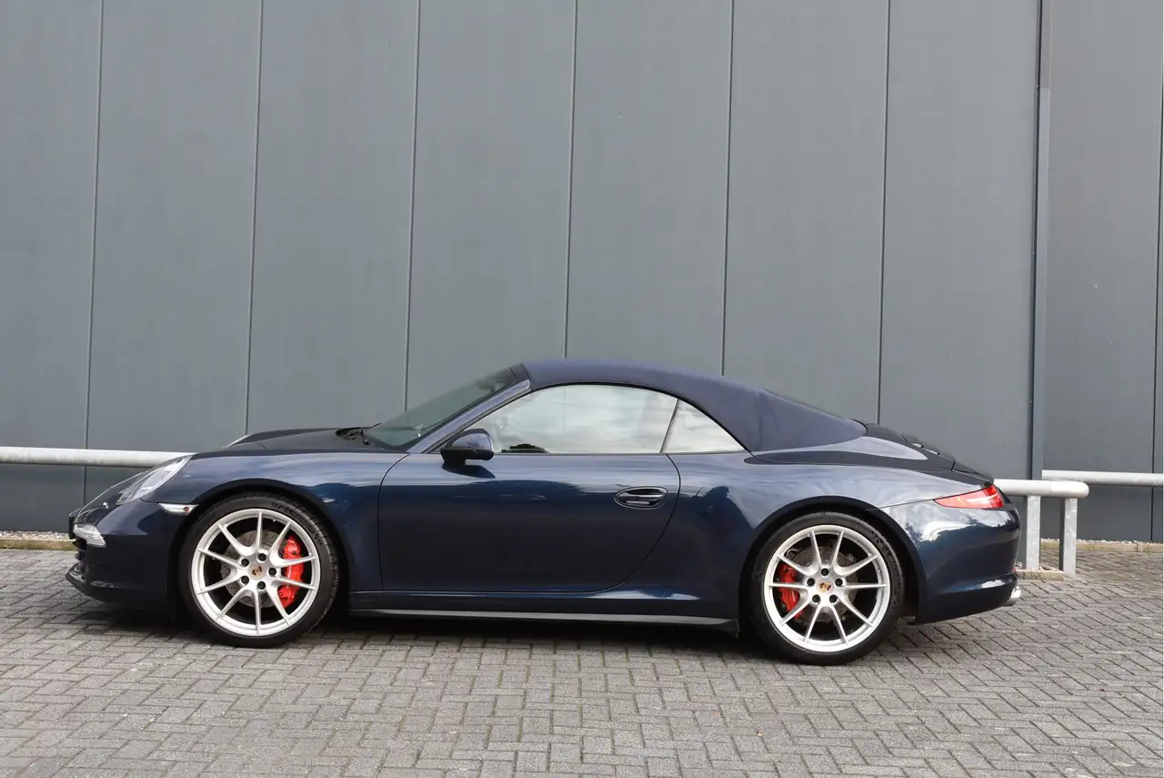 Porsche 991