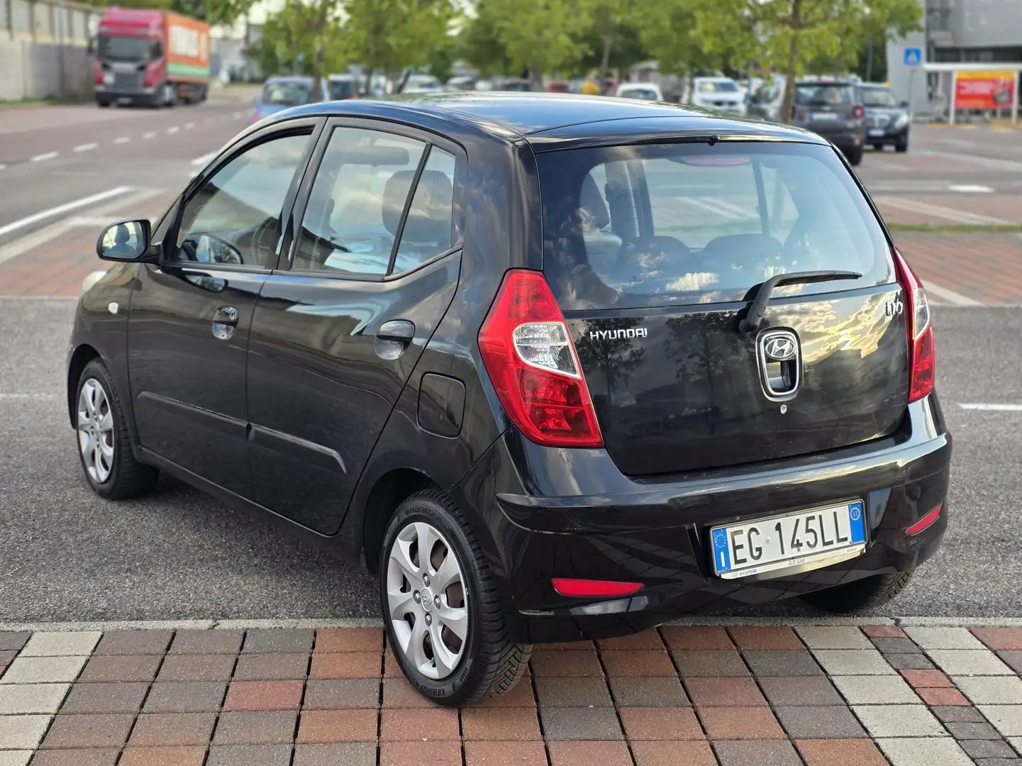 Hyundai i10 1.1 Fiorucci Soft Top - 1
