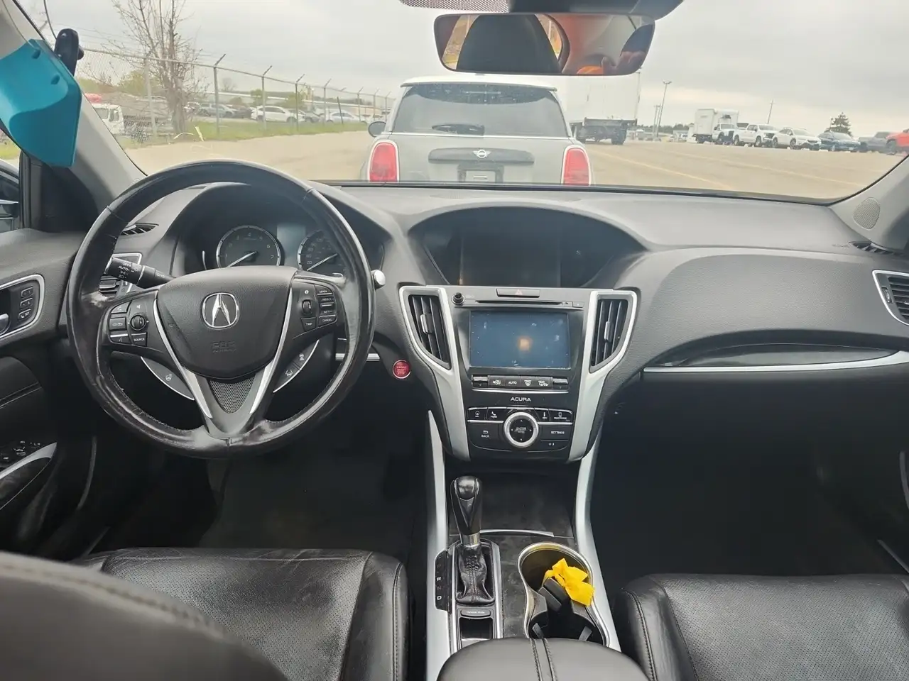 Acura TLX снимка Acura TLX