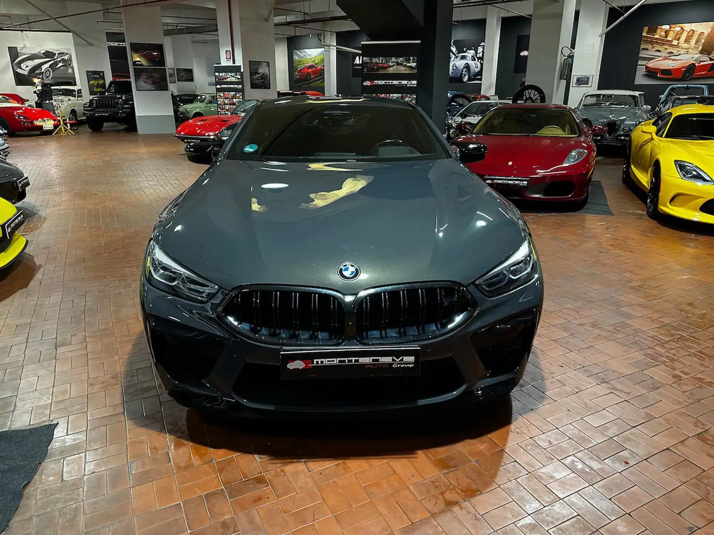 BMW M8 Coupé Competition Carbonio Full Grey - 2