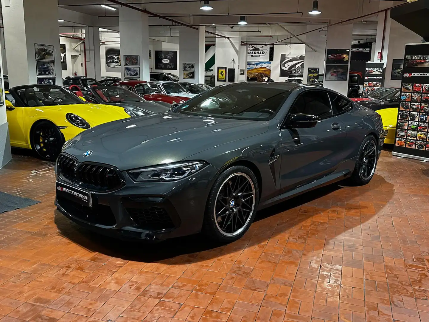 BMW M8 Coupé Competition Carbonio Full Grey - 1