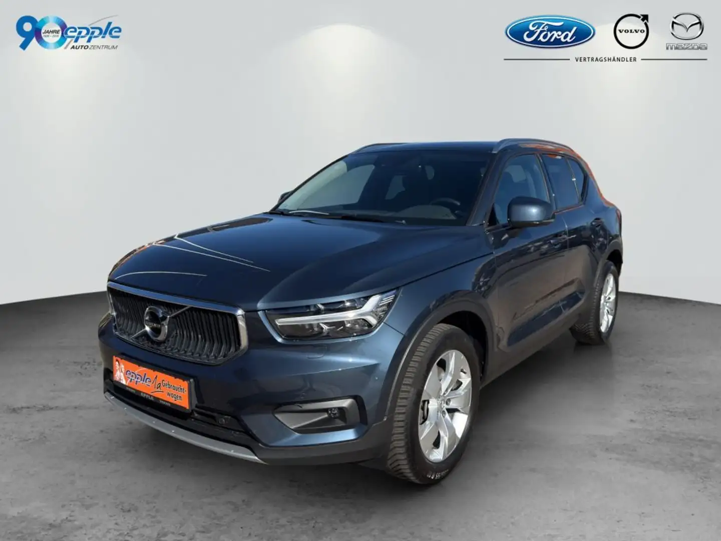 Volvo XC40 B4 B Geartronic Momentum Pro Blau - 1
