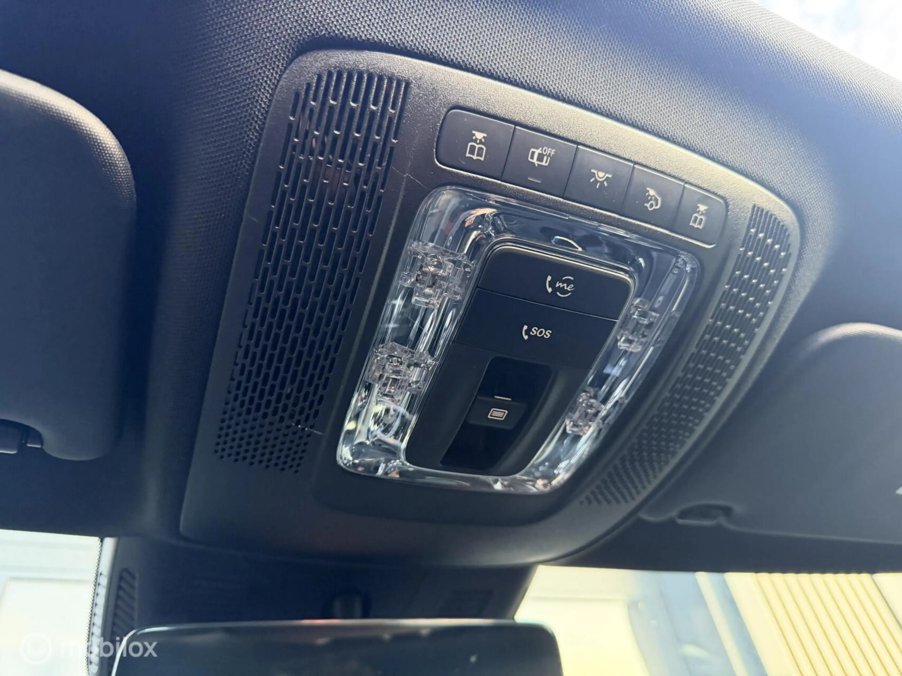 Mercedes-Benz A 250 e Premium Plus | AMG | Pano | ACC |360 — photo 26
