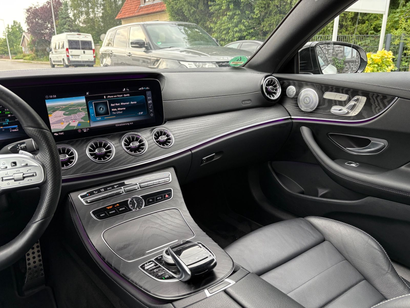 Mercedes-Benz E 350 Coupe — photo 14