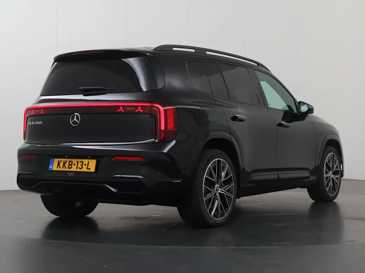 Mercedes-Benz GLB 2026