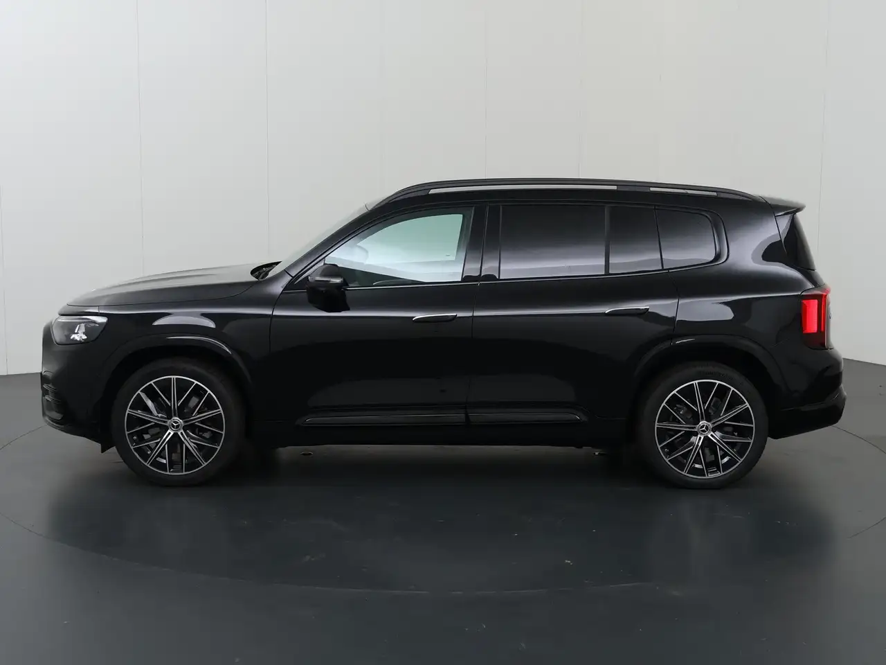 Mercedes-Benz GLB 2026