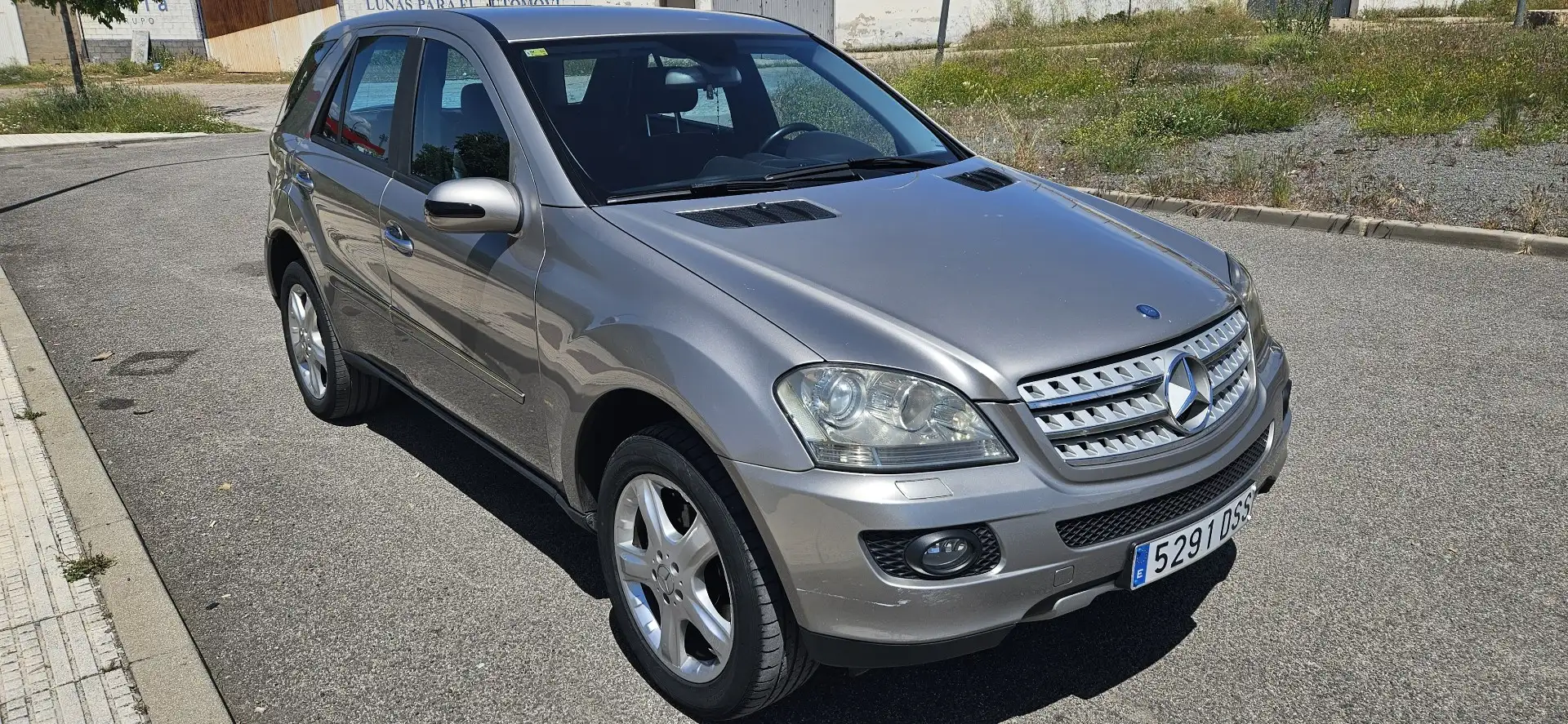 Mercedes-Benz ML 320 320CDI Aut. - 2