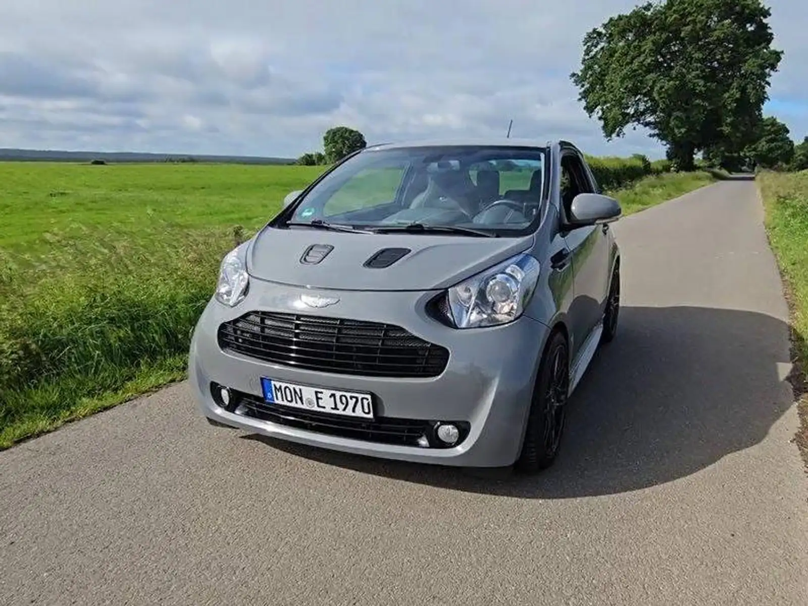 Aston Martin Cygnet Start