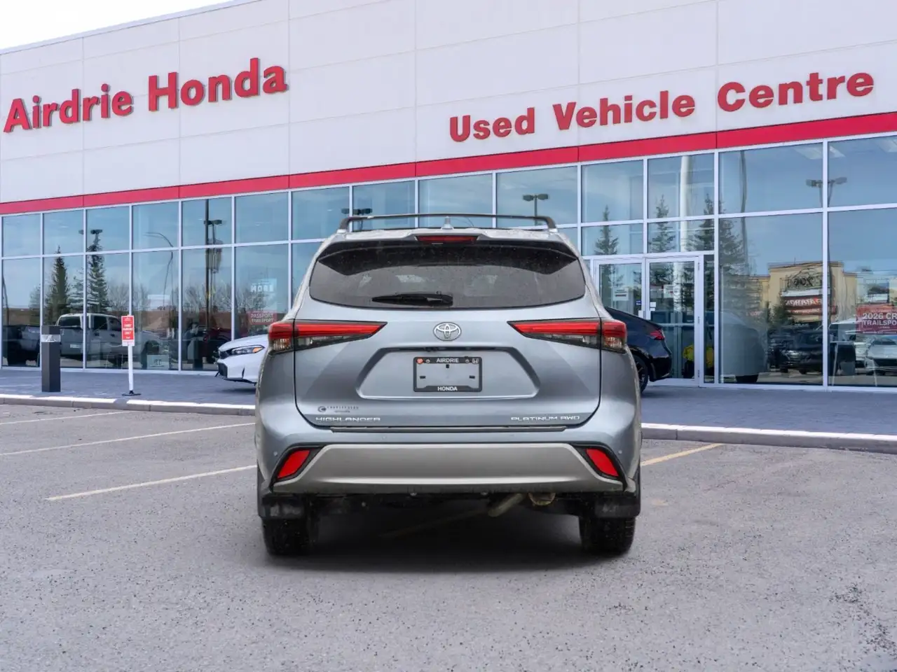 Toyota Highlander снимка Toyota Highlander