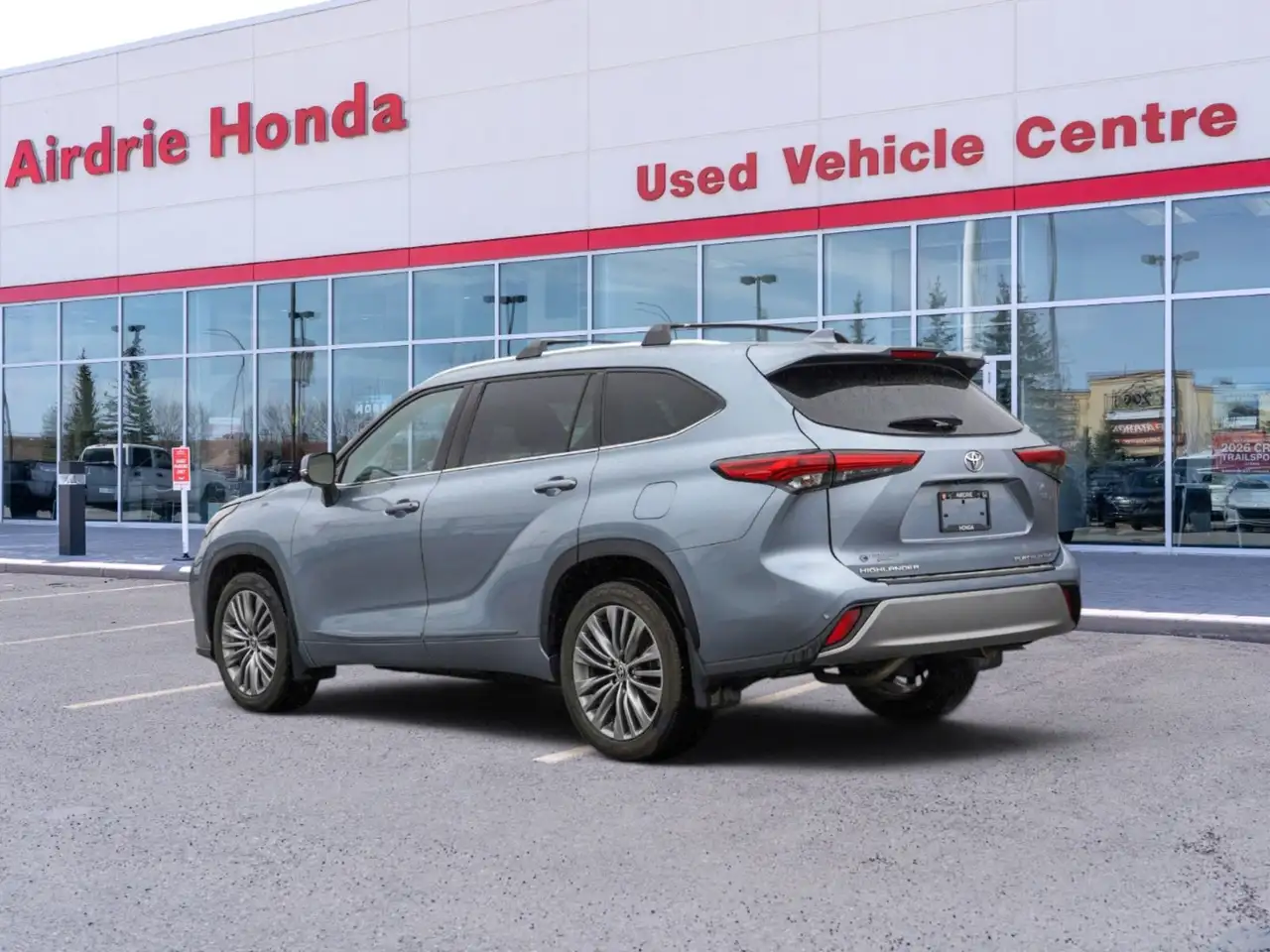 Toyota Highlander снимка Toyota Highlander