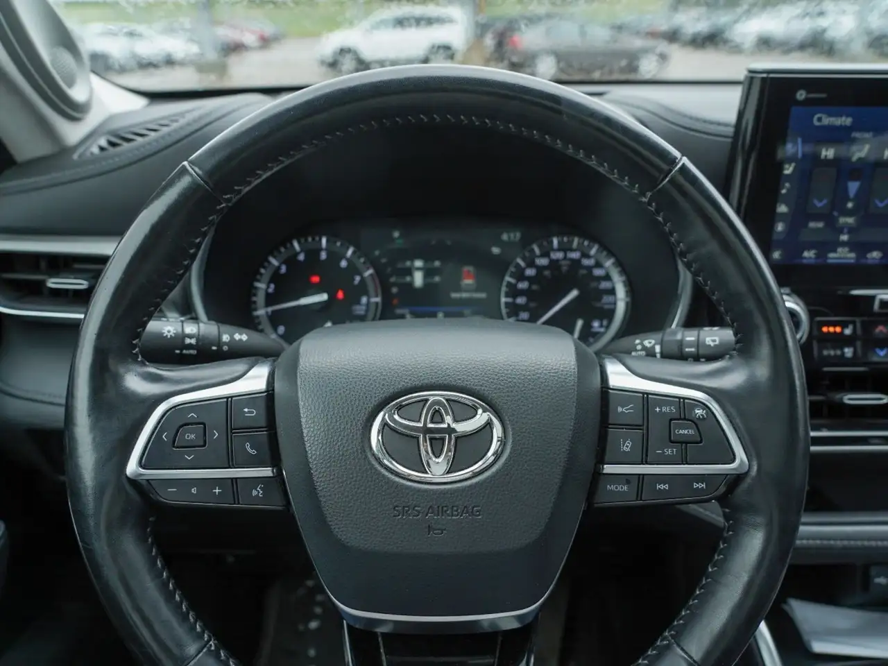 Toyota Highlander снимка Toyota Highlander