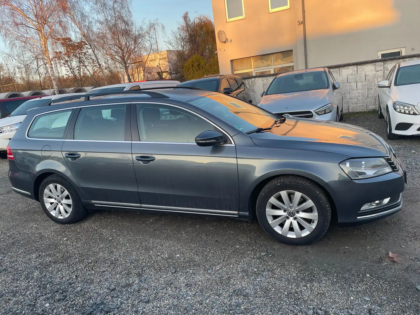 Volkswagen Passat Variant Comfortline BlueMotion Grau - 2