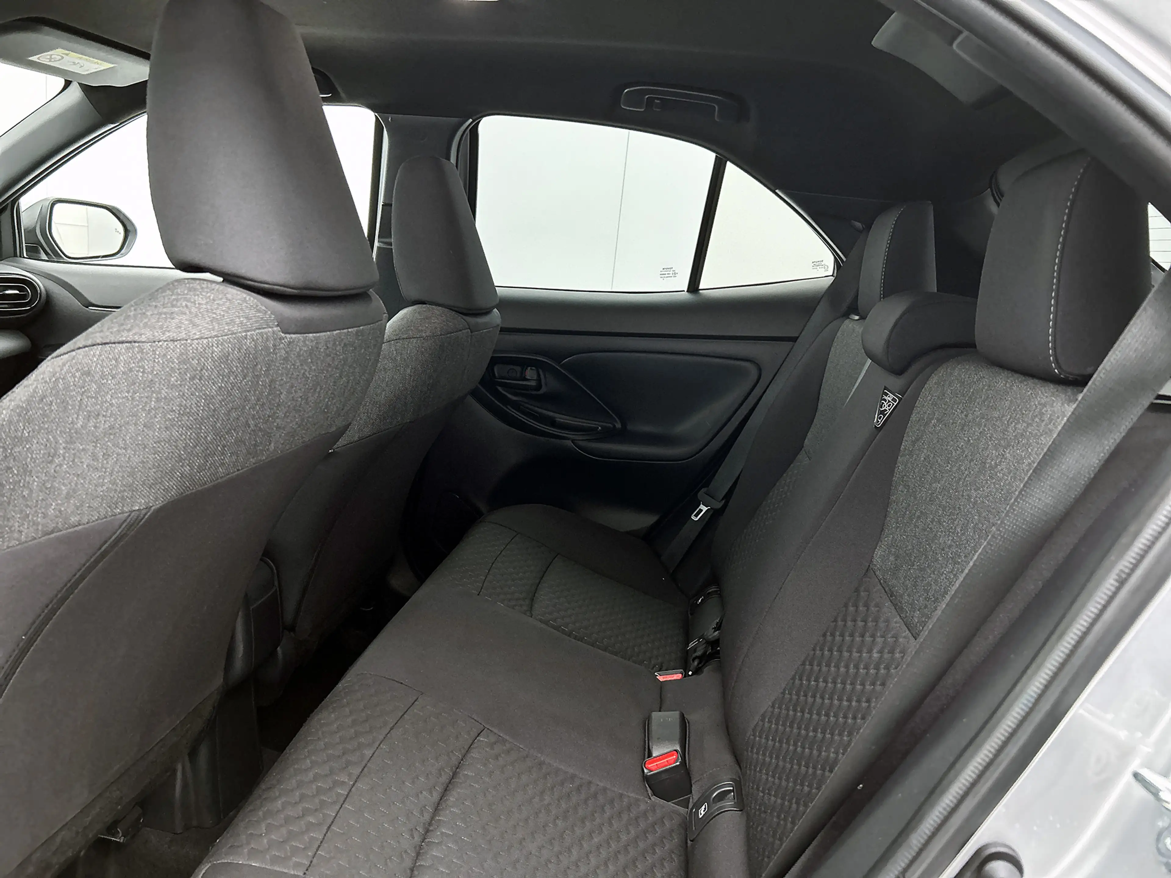 Toyota Yaris Cross Hybrid 115 Dynamic Comfort Pack — photo 9