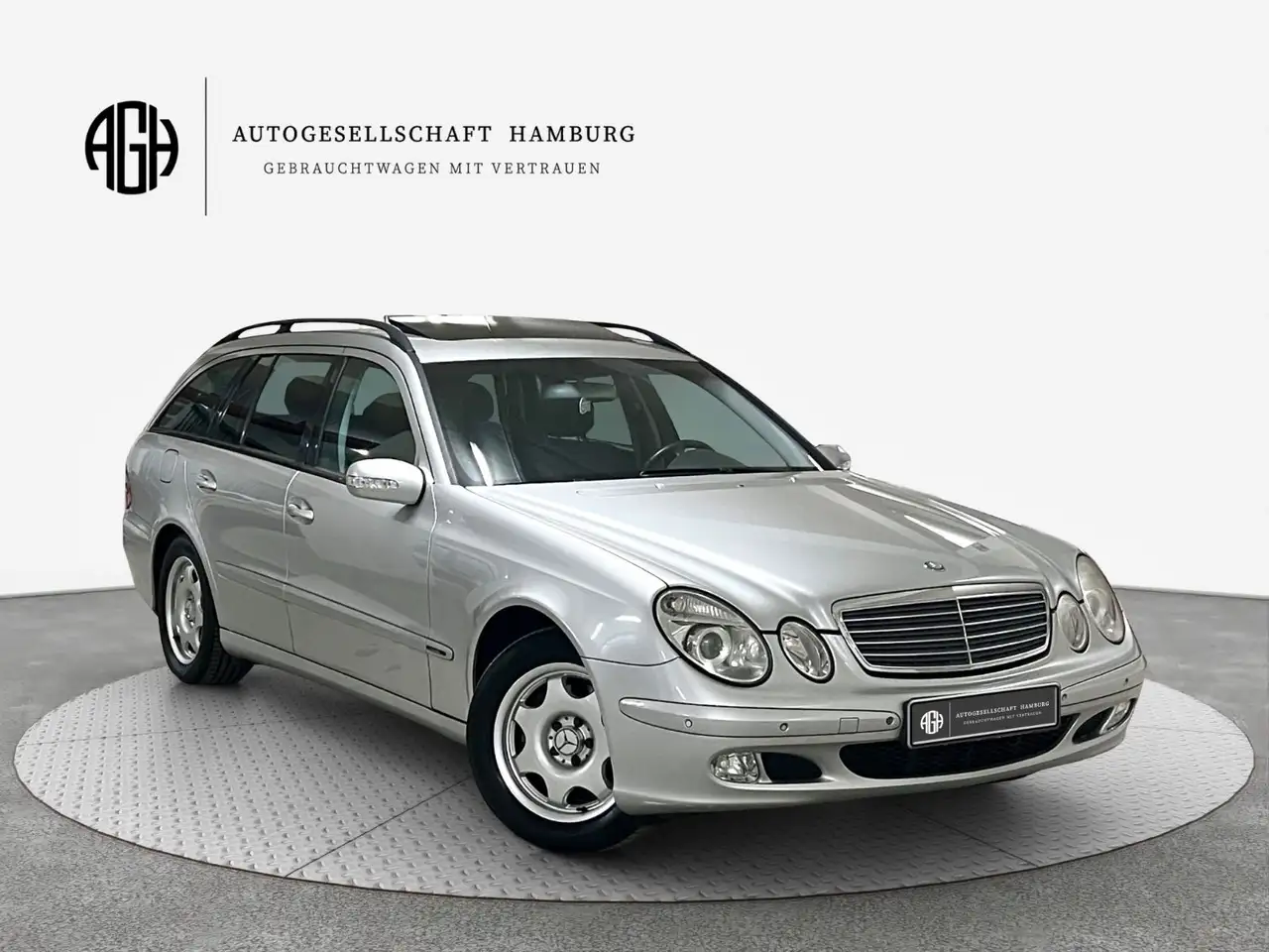 Mercedes-Benz E 320
