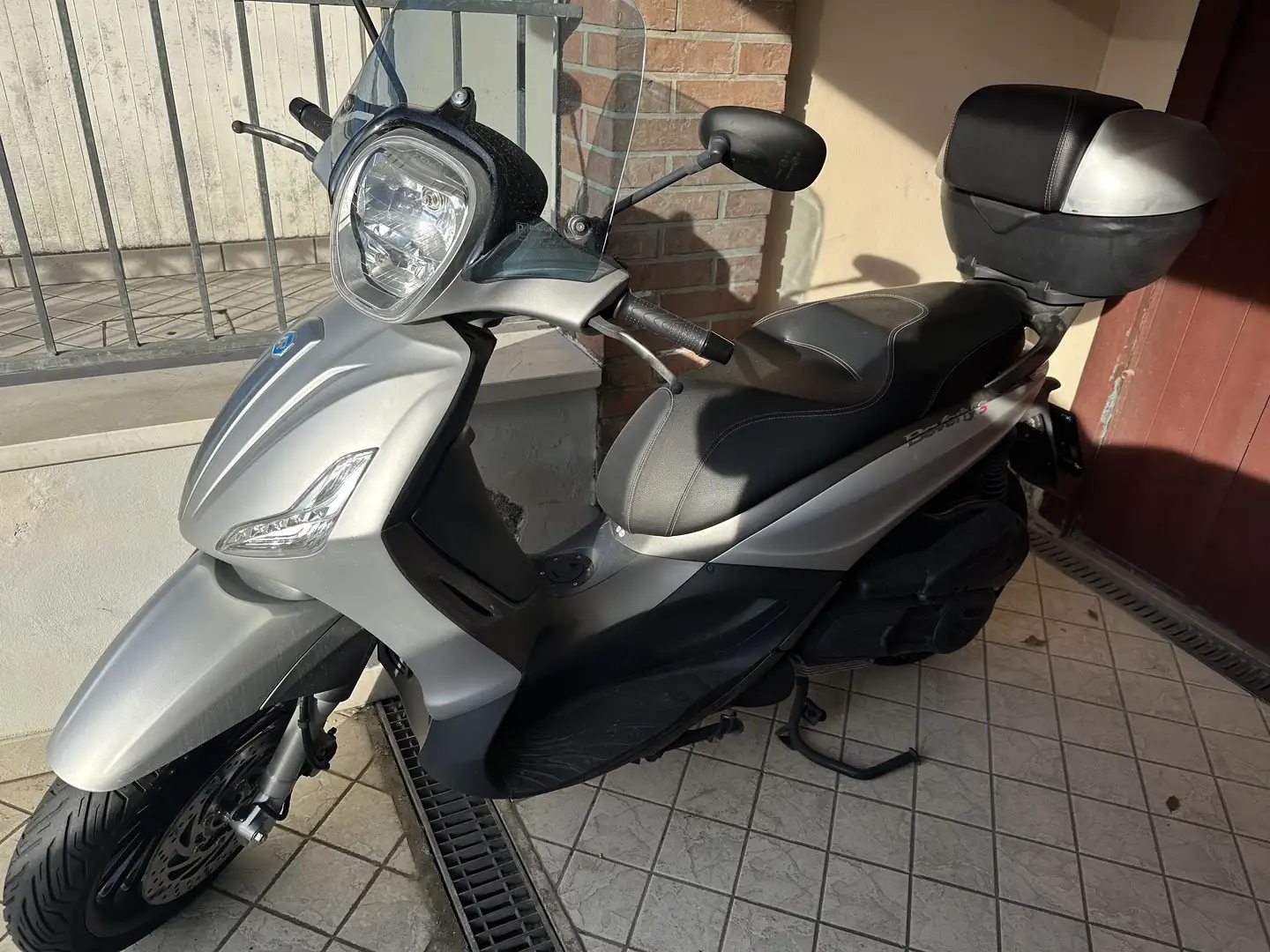 Piaggio Beverly 300 chiave con telecomando, bauletto - 1