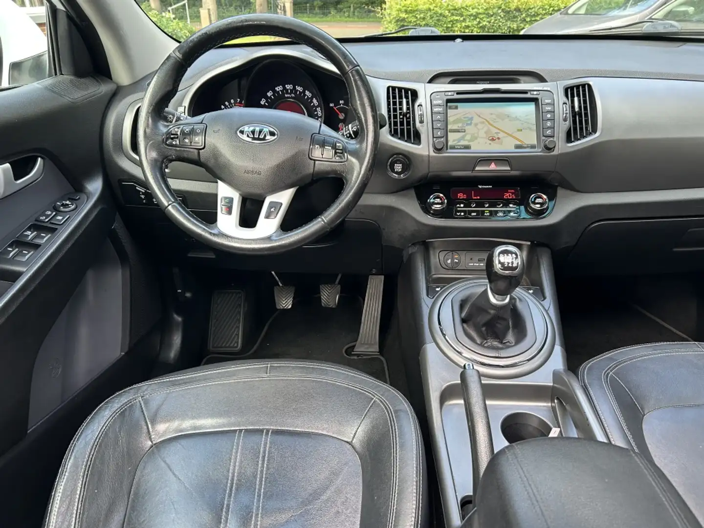 Kia Sportage 1.6 GDI 135pk Super Pack Panoramadak, Leder, Stoel Blanc - 2