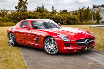 Mercedes-Benz SLS autovehicule second-hand cumpărați pe AutoScout24