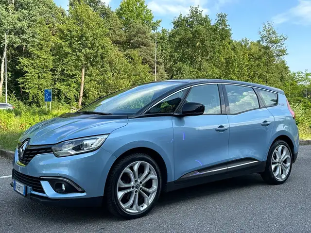 Renault Grand Scenic Blue dCi 120 CV Initiale Paris