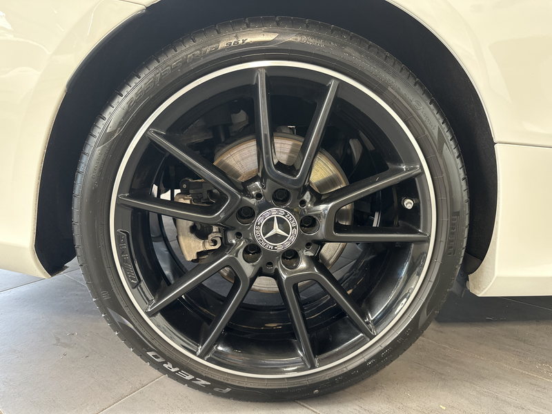 Mercedes-Benz C 220 Coupé AMG-Line Plus NAV+LED+KAM+AHK+19ZO — photo 3