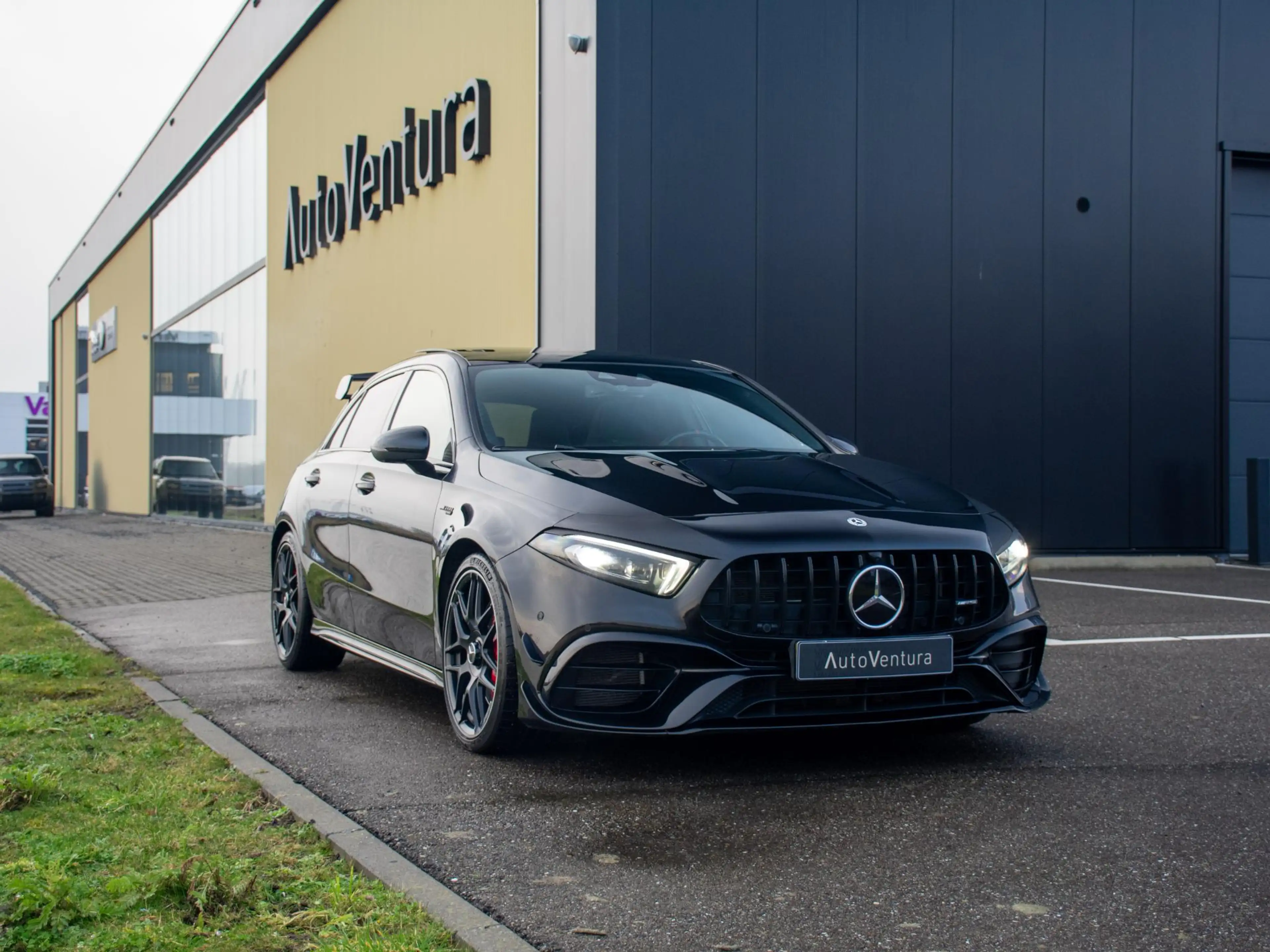 Mercedes-Benz A 45 AMG S 4MATIC+ Edition 1 | Schaalstoelen | Schuif-/kant — photo 3
