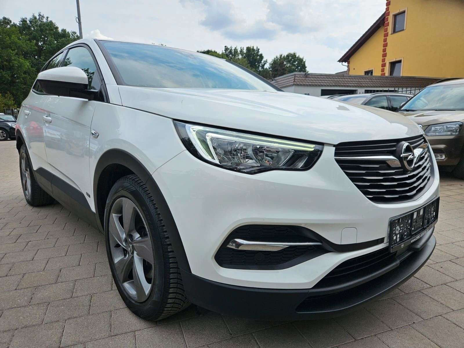 Opel Grandland X